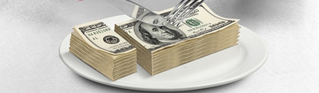 Money on a plate-378848-edited.jpg