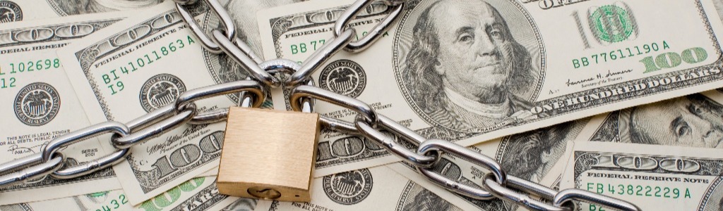 money that is chained-147095484-1